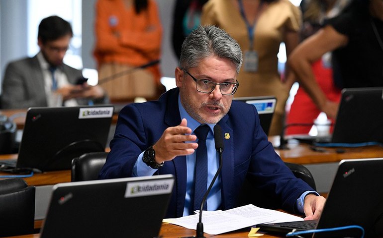 CSP vota projeto que estende atuação de policiais contra pedofilia na internet