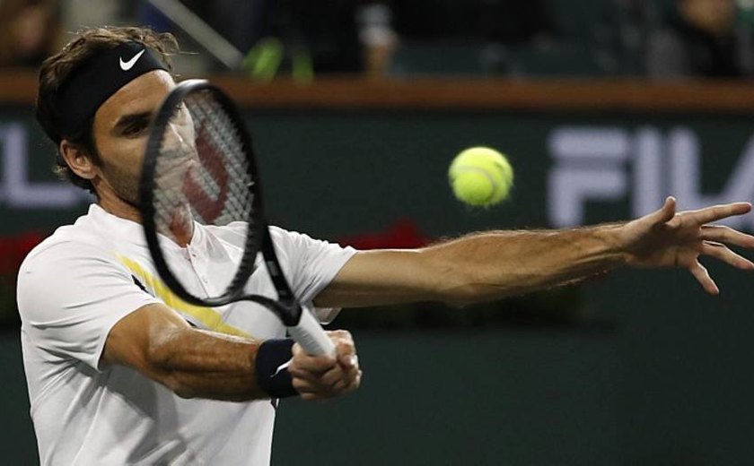 Federer derrota Chung, vai à semifinal em Indian Wells e garante número 1