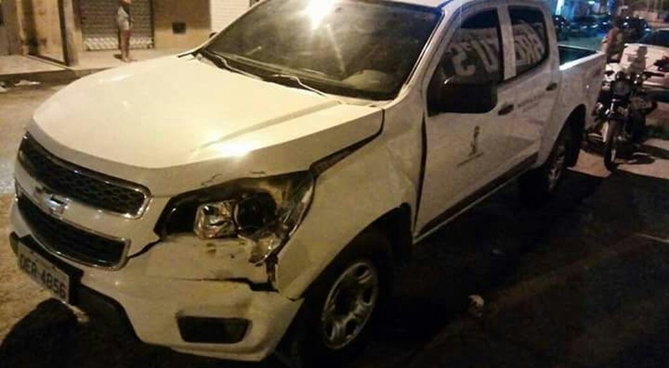 carro seed acidente 