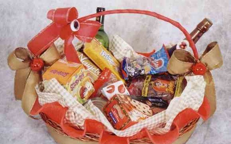 Procon realiza pesquisa de preço de mais de 80 produtos natalinos em Maceió