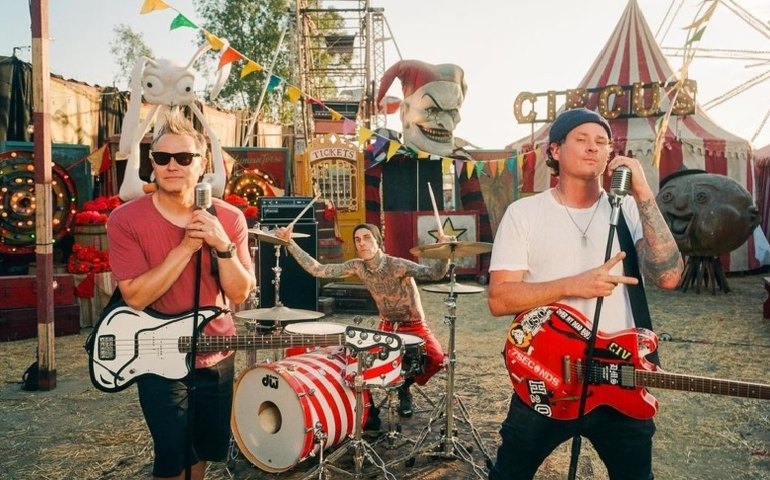 Lollapalooza 2023: Blink-182 cancela show no festival