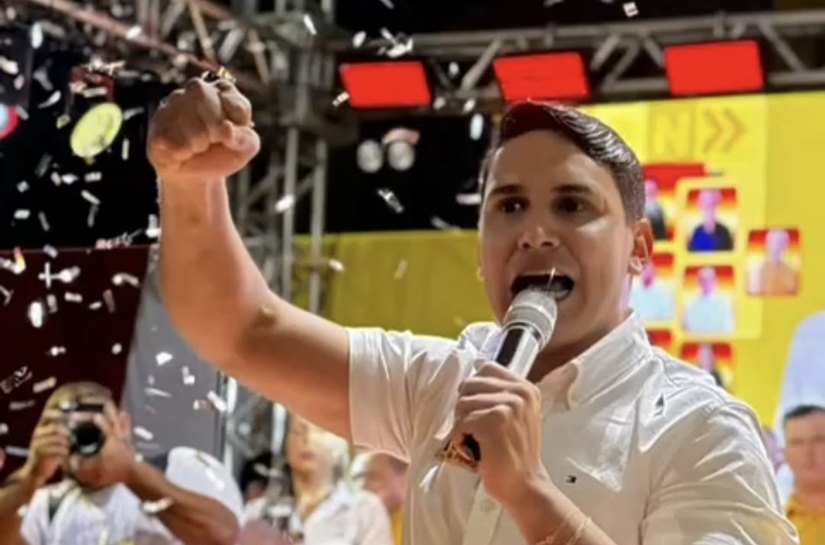 Convenção para homologar candidatura de Neto de Pino a prefeito atrai multidão em Campestre