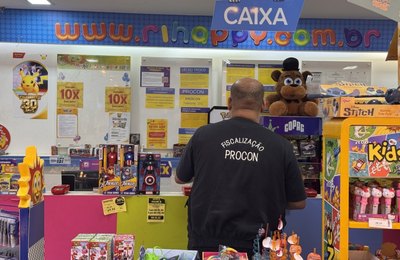 Procon Maceió fiscaliza lojas de brinquedos e parques recreativos da capital