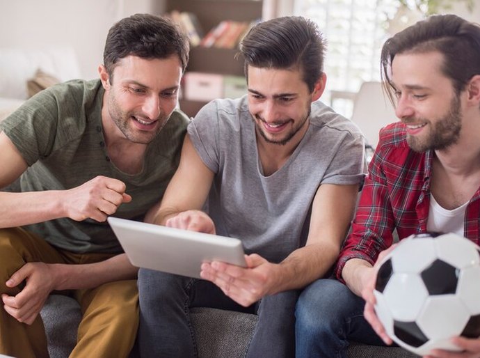 Estudo com brasileiros de todas as regiões do país aponta que mais da metade dos participantes realiza apostas esportivas