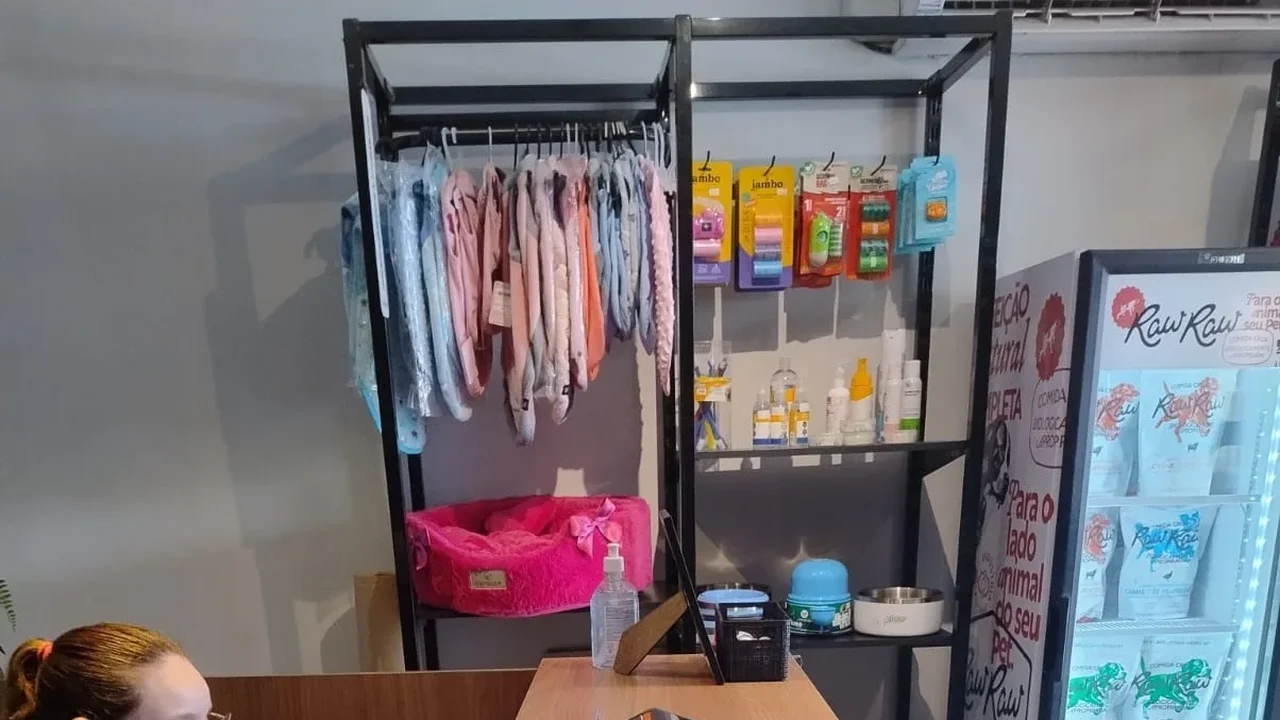 Totem de autosserviço eleva vendas em 22% e faz compras em até dois minutos no varejo pet