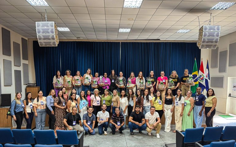 Alagoas Lilás realiza formação para rede de combate à violência contra a mulher em Batalha e região