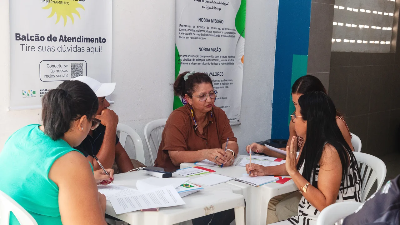 Balcão de Serviços do Comitê de Cultura em Pernambuco chega a quatro cidades do Sertão nesta semana