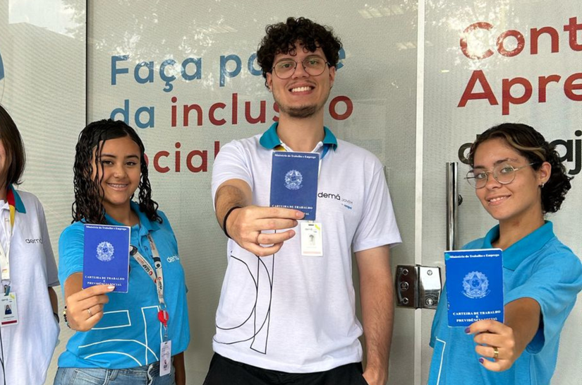 Vagas: Demà Jovem oferece mais de 400 oportunidades para aprendizes em diversos estados