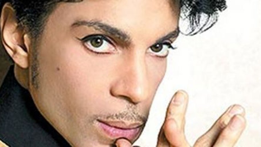Prince se apresenta no Brasil em agosto