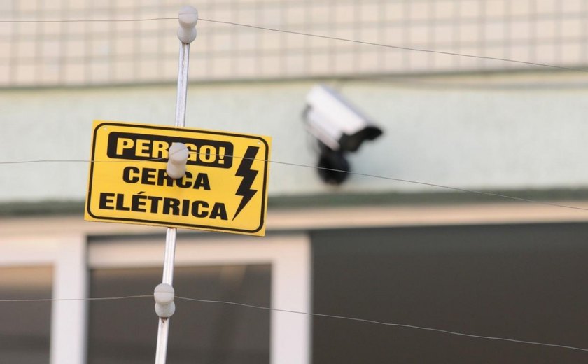 Acidentes com cercas energizadas estão entre as principais causas de choques elétricos em residências, alerta Equatorial Alagoas