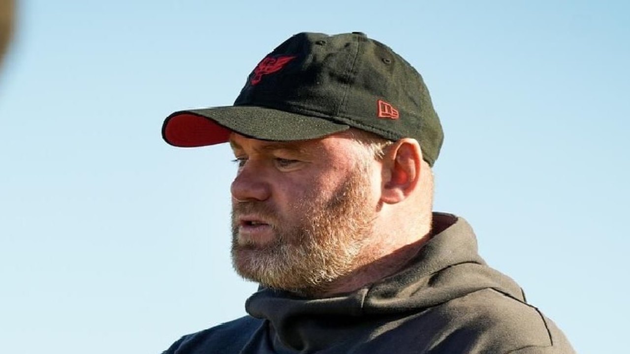 Wayne Rooney revela motivo de cirurgia no nariz e comenta rumores sobre uso de canetas emagrecedoras