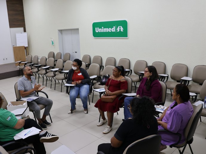 Unimed Maceió realiza encontro de grupo terapêutico que integra saúde mental ao tratamento da obesidade