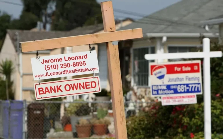 Vendas pendentes de imóveis nos EUA sobem 2,0% em outubro ante setembro