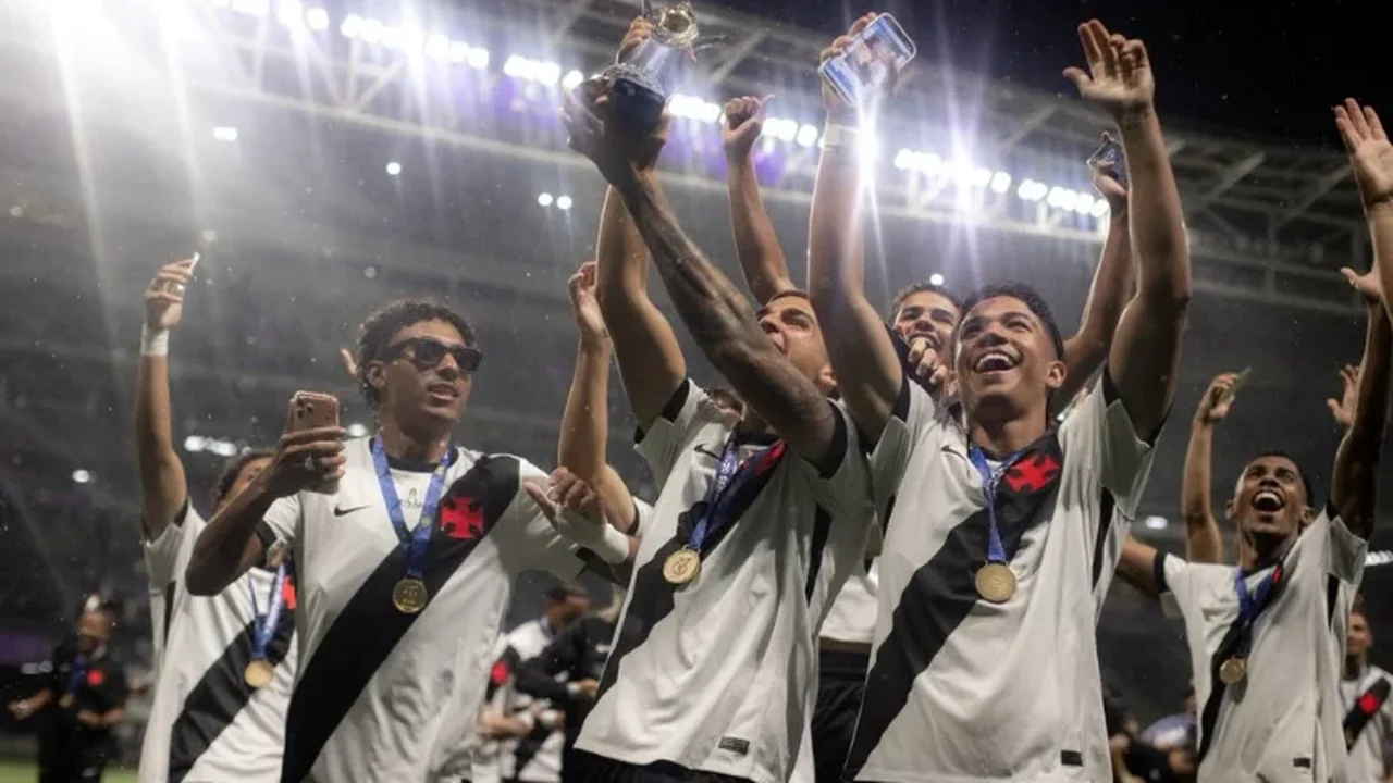 Vasco conquista título inédito do Brasileirão sub-20