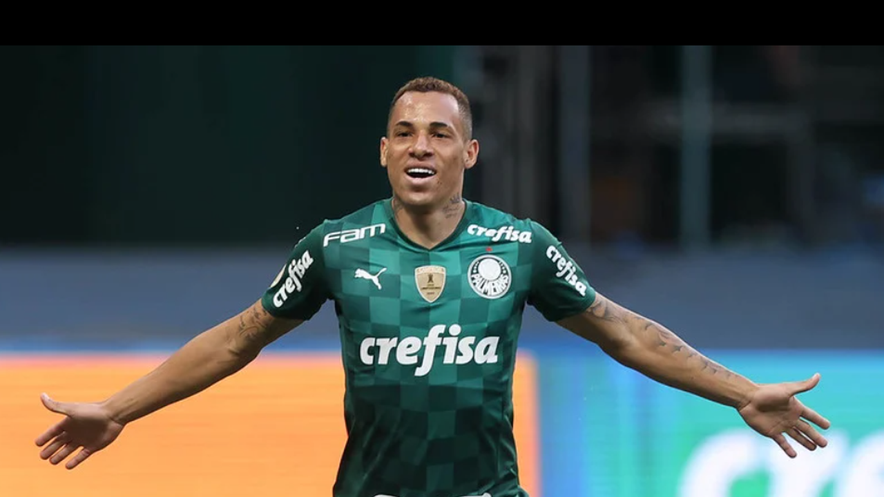 Breno Lopes prega ousadia ao Palmeiras contra o Fortaleza pela manutenção do topo