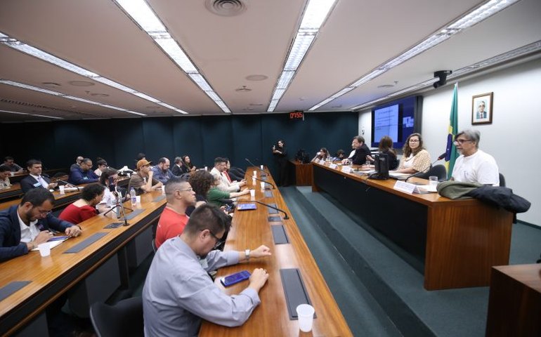 Comissão discute Plano Nacional de Cultura durante evento Expresso 168