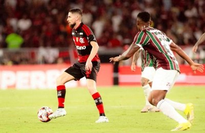 Flamengo vence o Fluminense nos pênaltis e é campeão do Carioca