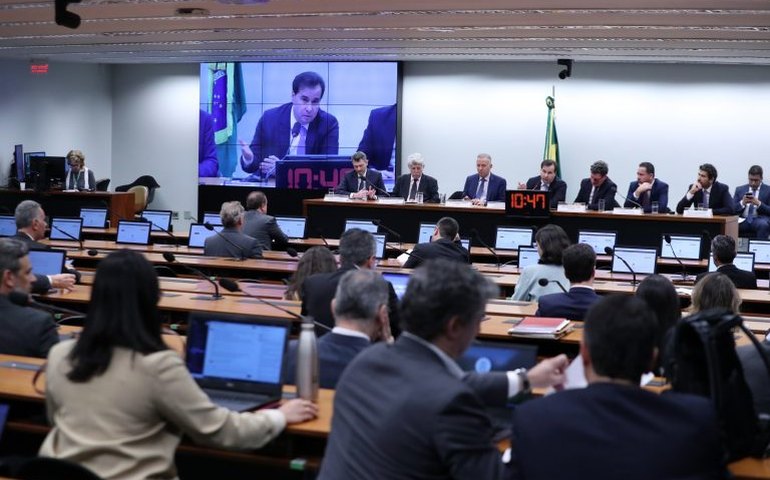 Reforma Tributária: relator no Senado inclui setor de eventos em alíquota reduzida