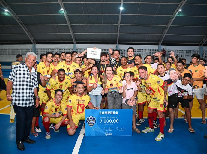 População de São José da Laje lota ginásio na grande final do Campeonato de Futsal