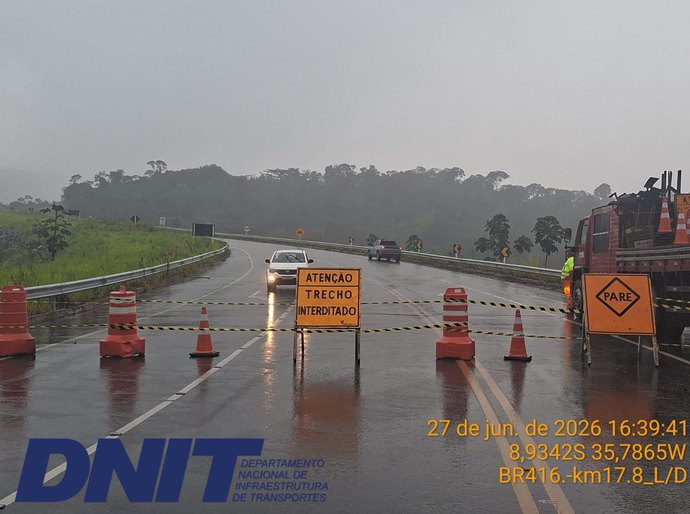 DNIT inicia recuperação da Serra da Catita após queda de rocha na BR-416