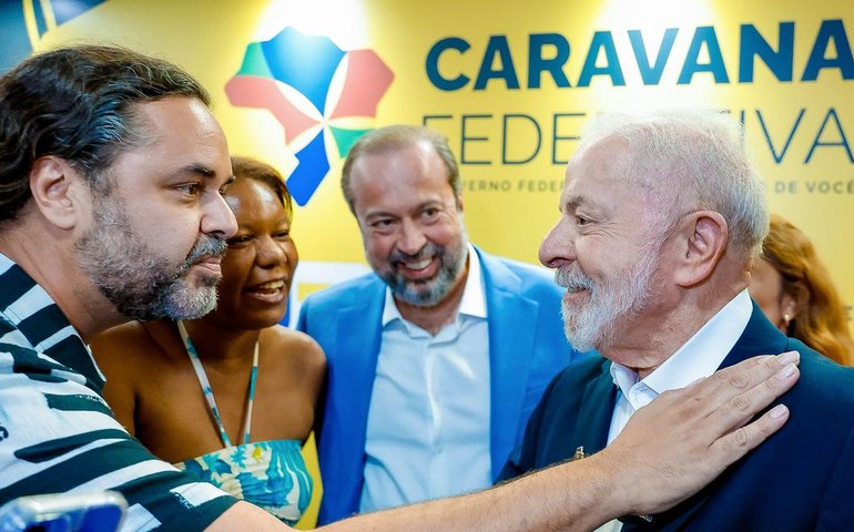 “Estado tem que chegar aos mais pobres”, diz Lula em evento em MG