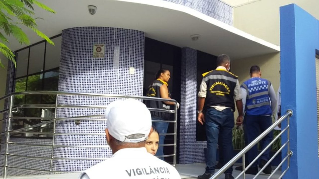 Fiscalização atua na prevenção ao coronavírus em Maceió