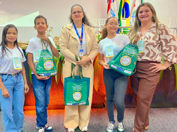 Escola Professora Zenóbia Ferreira da Silva representa Campo Alegre na etapa estadual da VI CNIJMA