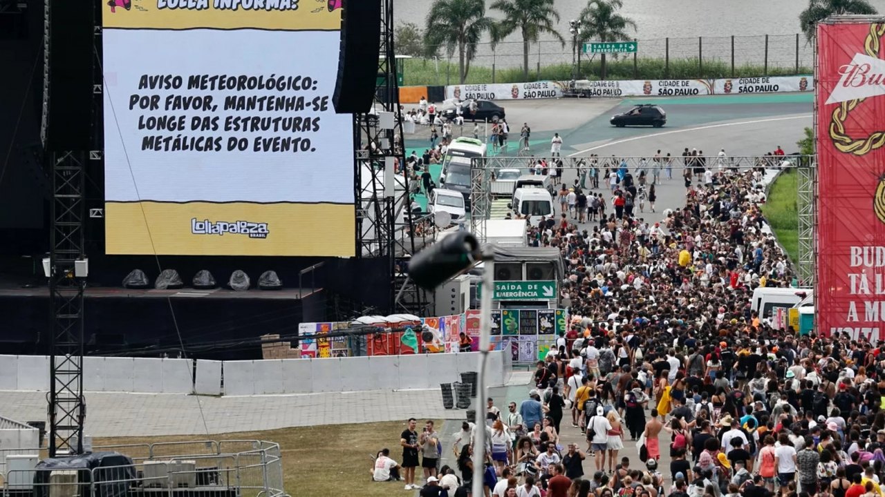 Lollapalooza 2022: previsão de chuva interrompe show e evacua plateia