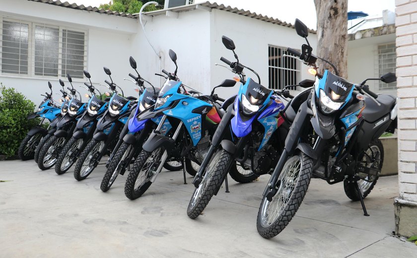 Entrega de novas motos fortalece a reinserção social de dependentes químicos