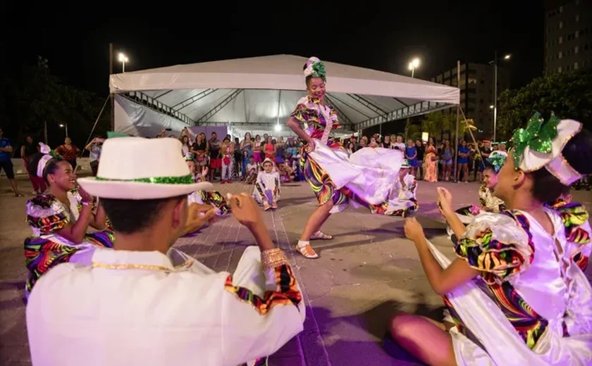 Despedida do Forró Raiz: Última Noite de Festa na Praça Multieventos