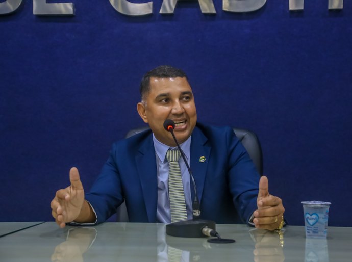 Câmara aprova uso obrigatório de focinheira para cães de grande porte em Maceió