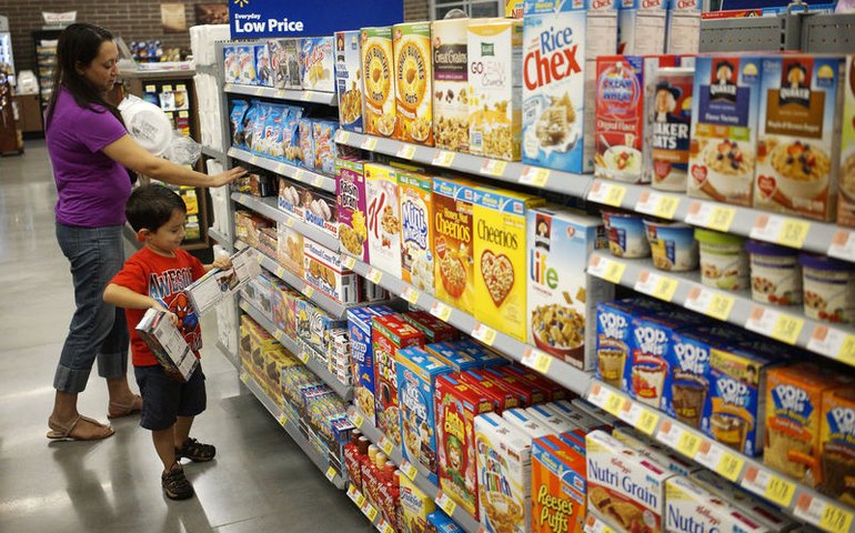 Custo da cesta básica aumenta em 10 de 17 capitais em setembro, revela Dieese