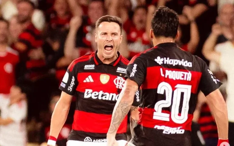 Flamengo conquista vitória apertada sobre o Vitória no Maracanã