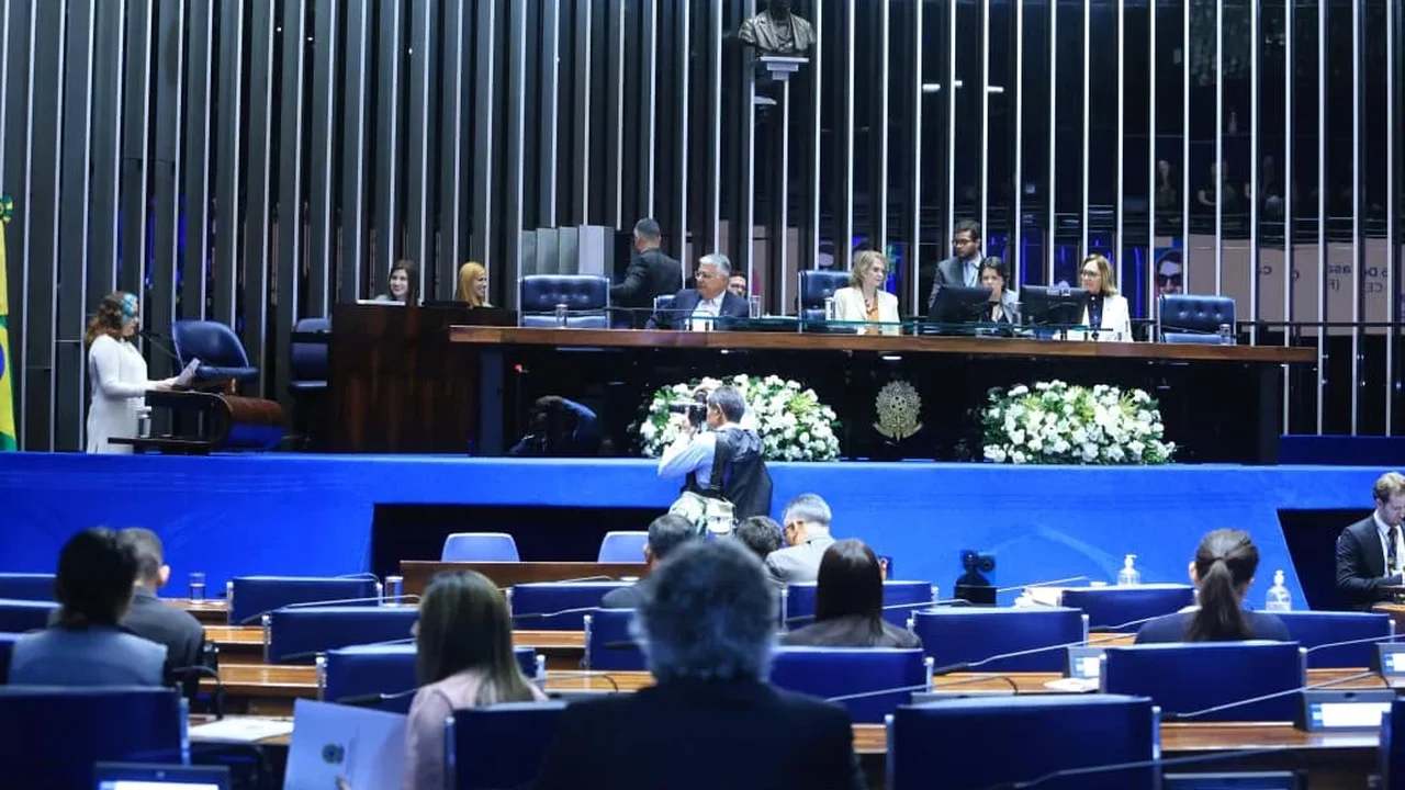 Casa de Vovó Dedé foi homenageada no Senado Federal com a Comenda Chico Xavier