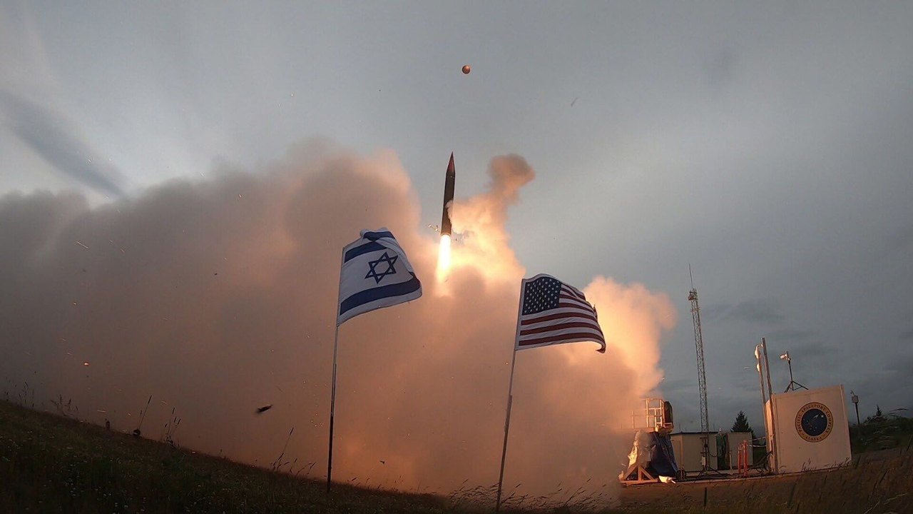 Forças de Defesa de Israel interceptam foguete e drone lançados do Iêmen
