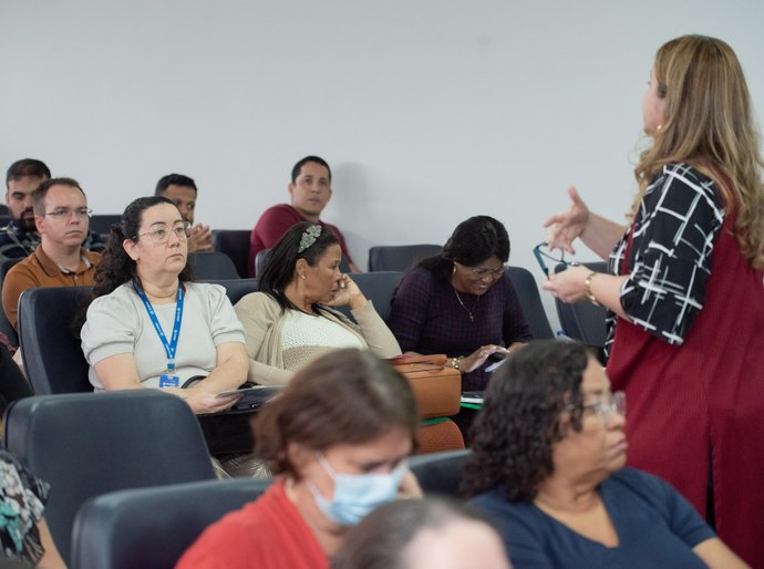 Seduc oferta 4ª edição de formação em gestão escolar para professores da Rede Estadual