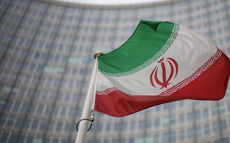 Irã reforça aliança estratégica com China para redesenhar a ordem global