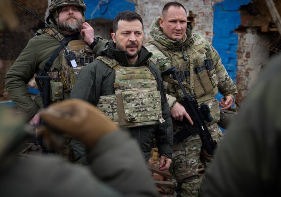 Testes de DNA e necrotérios lotados: Ucrânia luta para identificar soldados mortos na guerra contra a Rússia