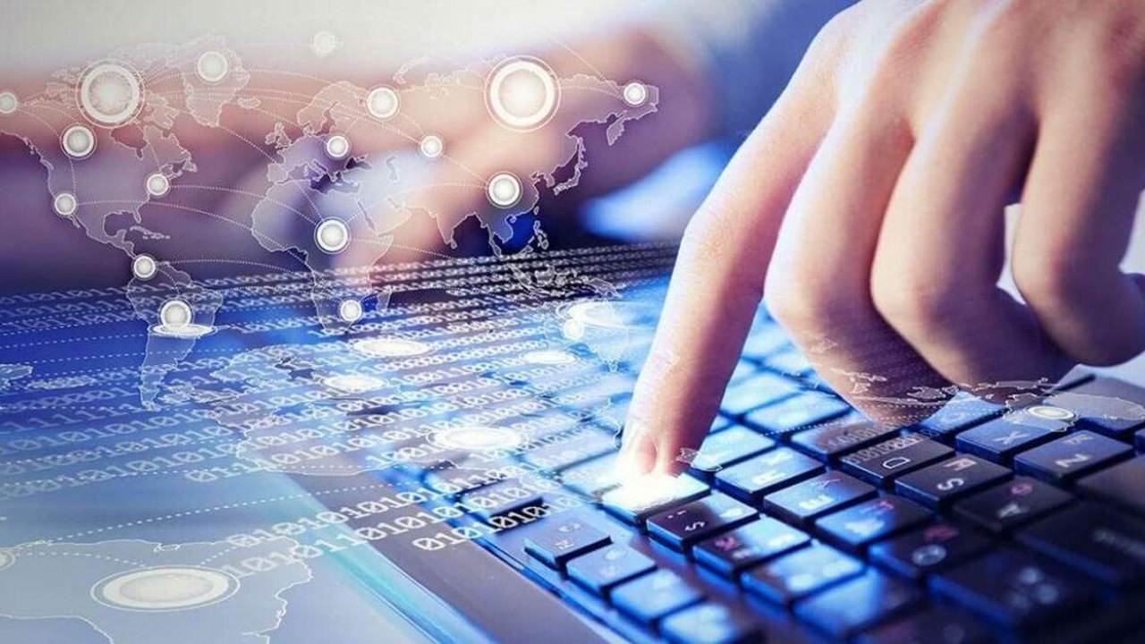 Prefeitura de Penedo inclui curso de Informática para estudantes da EJA