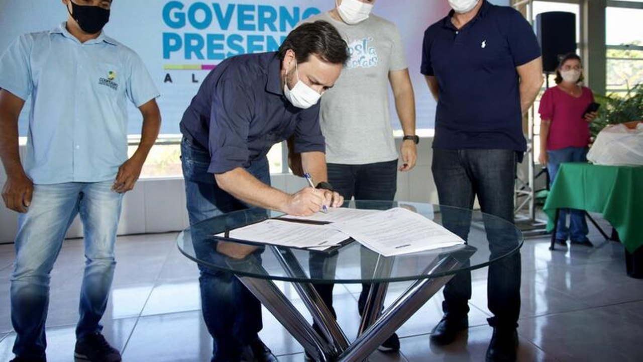 Governo de Alagoas e Equatorial assinam termo de cooperação para beneficiar pequenos produtores com tarifa rural