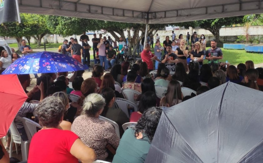 Servidores da Saúde de Atalaia irão paralisar atividades no dia 2 de agosto