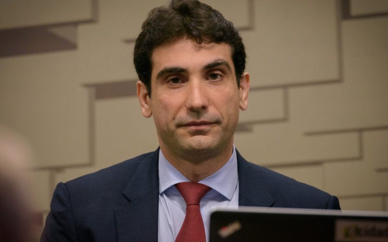 Galípolo se reúne com governadora do DF para tratar crise no BRB