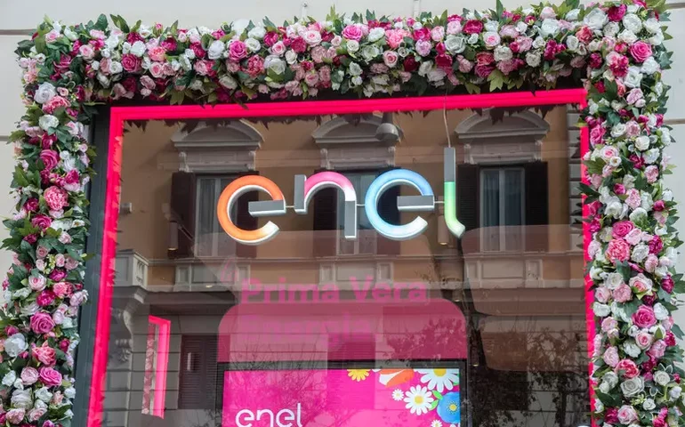 Enel anuncia investimentos de 53 bilhões de euros até 2028