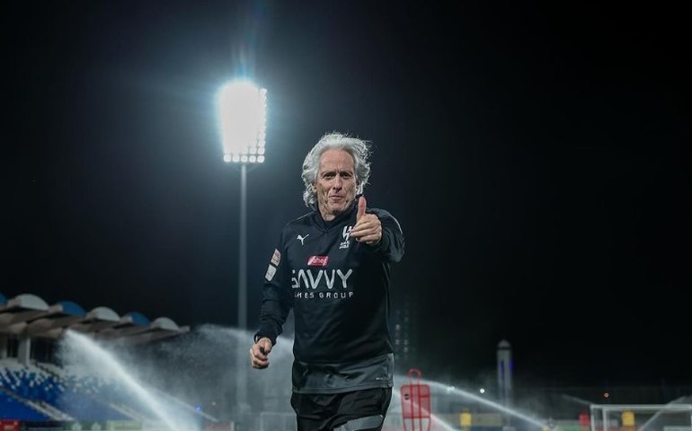 Jorge Jesus tenta bater recorde no Al-Hilal