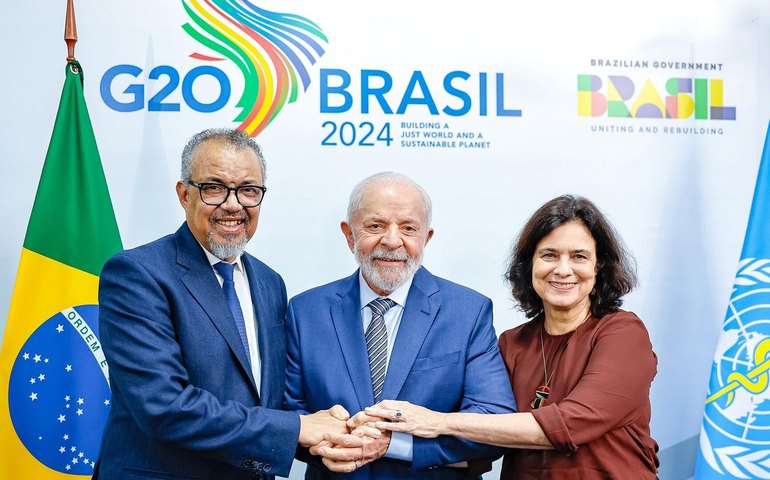 Lula afirma que investimento com guerras é mil vezes maior do que com saúde, em evento com a OMS