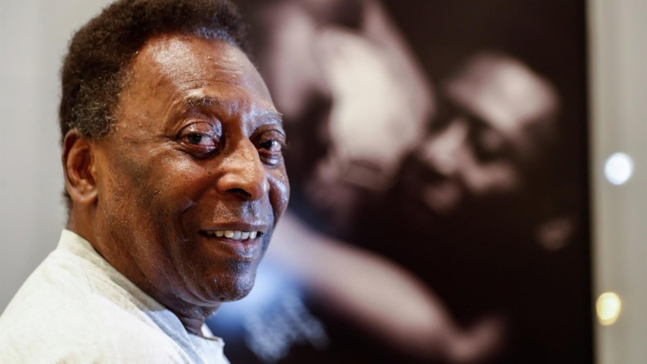 Em nota, Presidência e Bolsonaro prestam condolências a familiares de Pelé