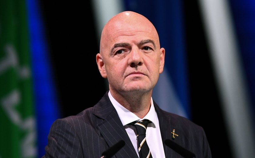 Presidente da Fifa desafia a Uefa: &#8216;Eurocopa também poderia ser a cada dois anos&#8217;