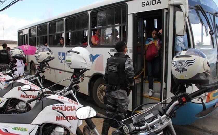 Abril é o mês que terá maior queda em assaltos a coletivos na capital