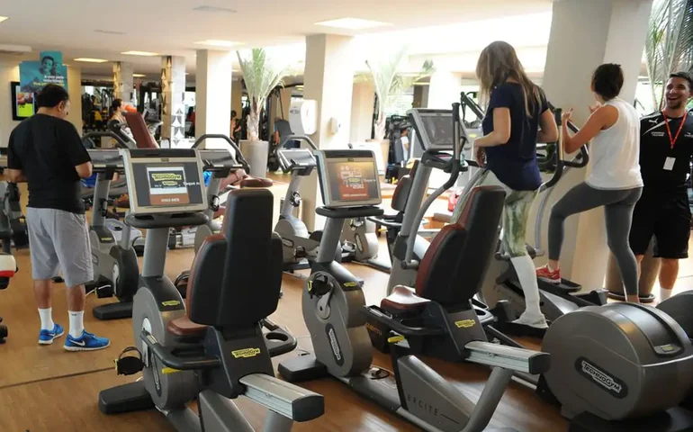 Dor após malhar nem sempre é sinal de bom treino; veja o que é comum ou não