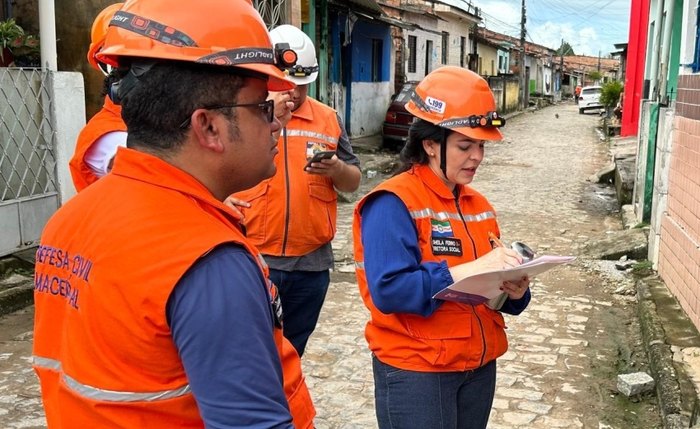 Famílias com imóveis interditados pela Defesa Civil podem solicitar aluguel social após avaliação técnica e socioassistencial